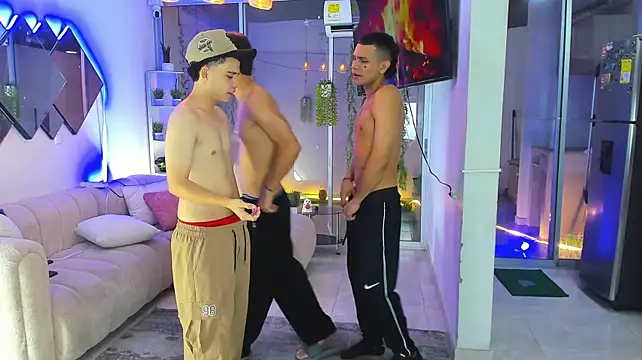 Show de Houseofwarrios na webcam