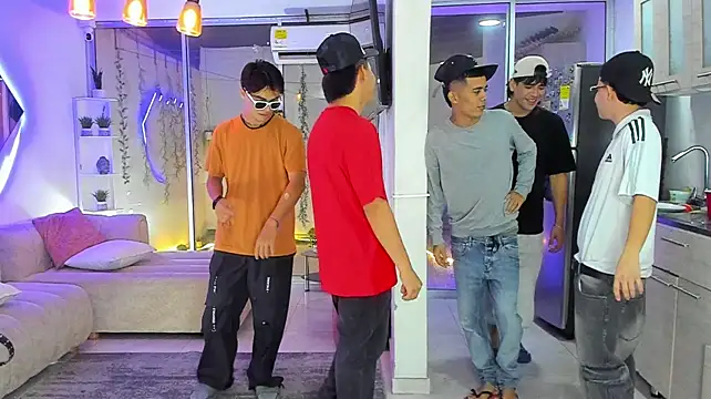 Houseofwarrios Pertunjukan Webcam