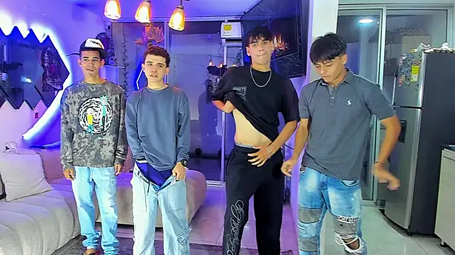 Houseofwarrios Webcam Show