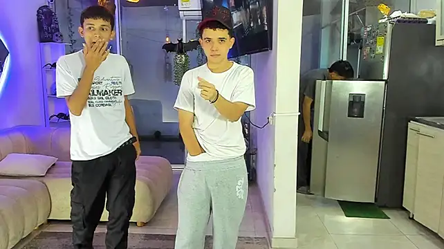 Houseofwarrios Webcam-Show