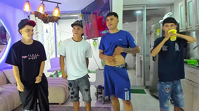 Webkamerová show Houseofwarrios