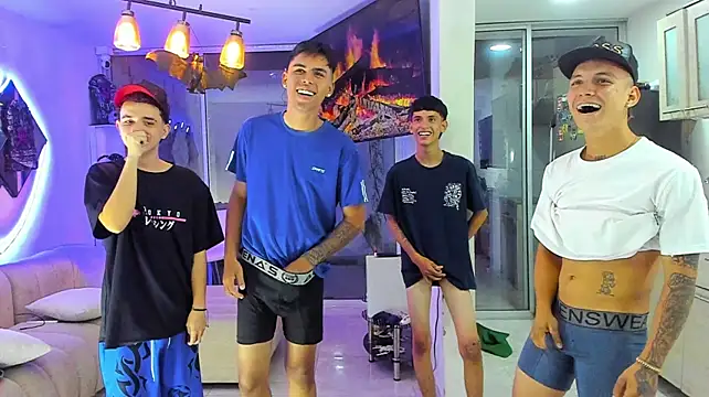 Show modela Houseofwarrios na web-kameri