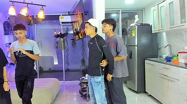 Houseofwarrios Pertunjukan Webcam
