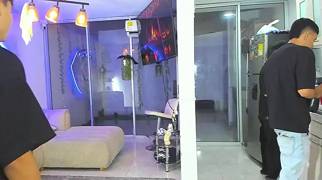 Houseofwarrios Show Webcam