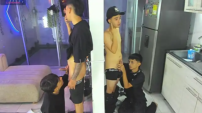Houseofwarrios Pertunjukan Webcam