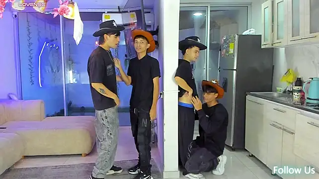 โชว์เว็บแคมของ Houseofwarrios