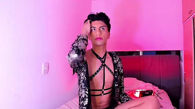 Erick_Velveth Show in webcam