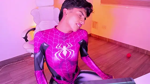 הופעת וובקאם של Erick_Velveth