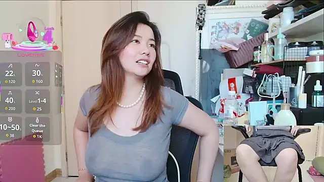 sallycui's Live XXX Chat