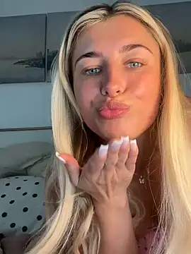 BabyBluexox's Webcam Show