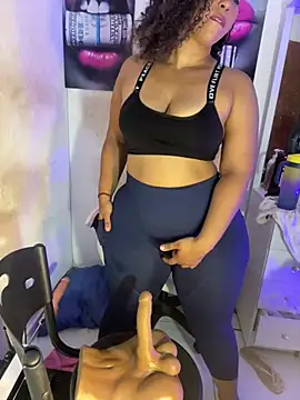 Pokazy przed kamerką – becca_wilsson