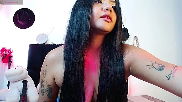 دردشة Camila_Torresss الجنسية المباشرة