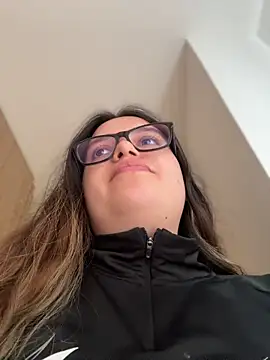 Aphrilln Live XXX chat