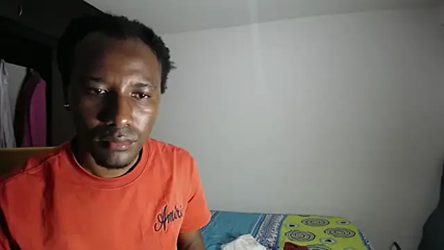Živý XXX chat axel_rios_