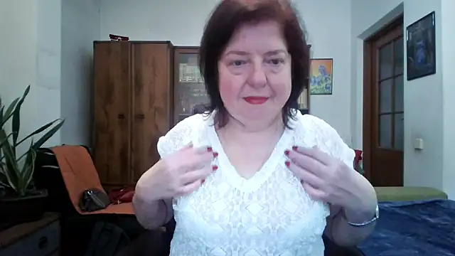 Violet_Pulse Adlı Modelin Canlı XXX Sohbeti