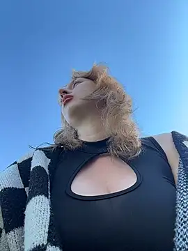 RonnieKiss' Webcam Show