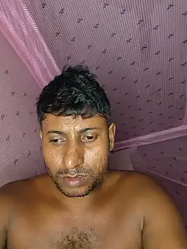 naughty-bou1 Live XXX-Chat
