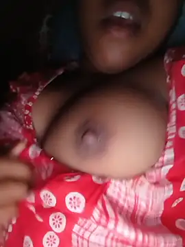 naughty-bou1's Webcam Show