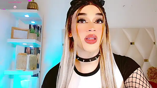 Pertunjukan Kamera Web Cute_Val_