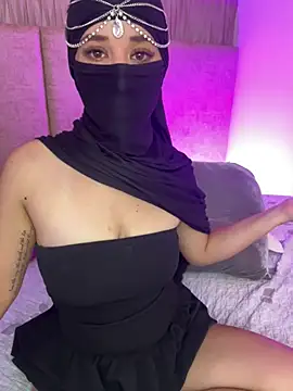 _Malak Pertunjukan Webcam
