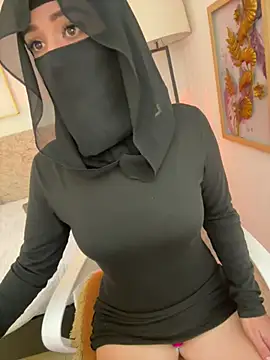 _Malak Adlı Modelin Canlı XXX Sohbeti