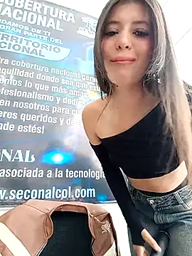 Chat +18 de SALOME-28_ ao vivo