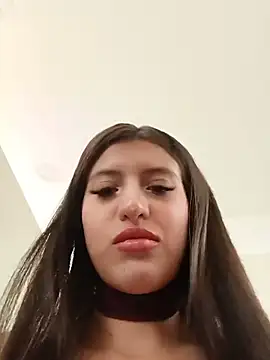 SALOME-28_ Adlı Modelin Canlı XXX Sohbeti