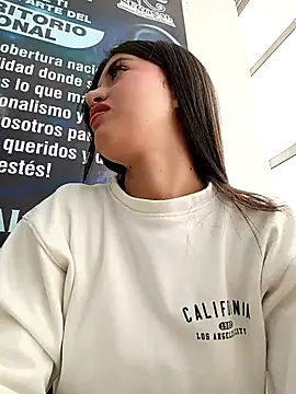 SALOME-28_'s Webcam Show