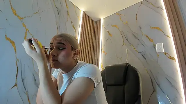 Marian_Cristal webkamerás műsora