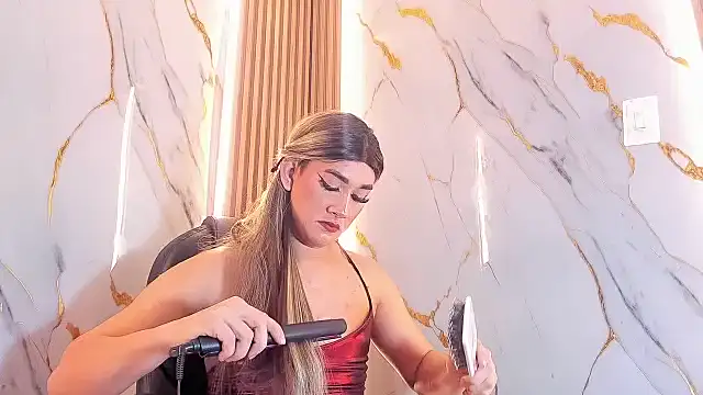 Marian_Cristal Pertunjukan Webcam