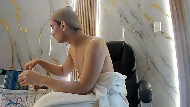 Marian_Cristal Pertunjukan Webcam