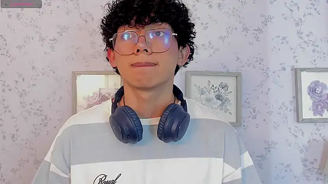 liam_twiink Show Webcam