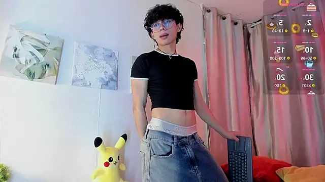 Show modela liam_twiink na web-kameri