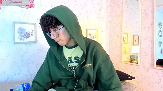 liam_twiink Adlı Modelin Web Kamerası Şovu