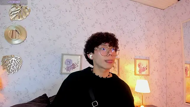 liam_twiink Adlı Modelin Web Kamerası Şovu