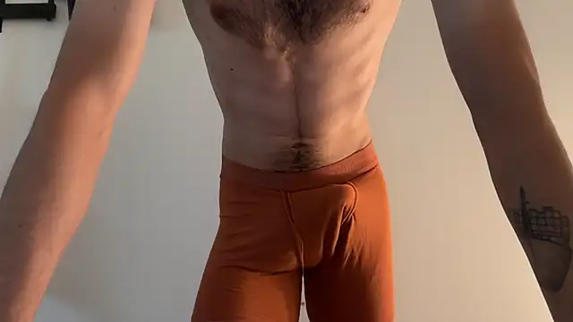 brochu456: вебкам-шоу