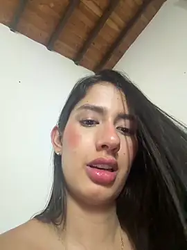 Czat XXX na żywo – Julieta_Duque