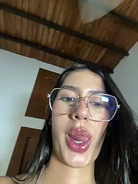 Julieta_Duque Adlı Modelin Web Kamerası Şovu