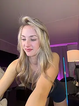 Mally_Say Adlı Modelin Web Kamerası Şovu