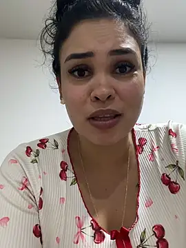 FOX_LATINA লাইভ XXX চ্যাট