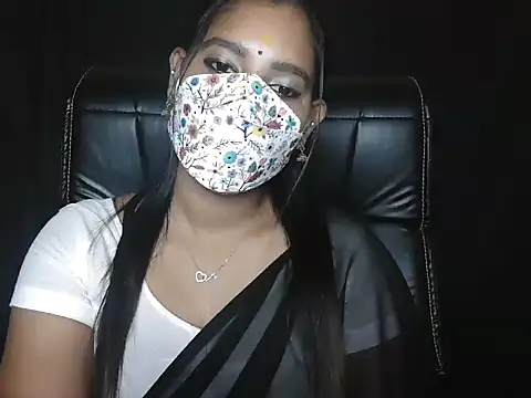 Rashmi-Sexy Adlı Modelin Web Kamerası Şovu
