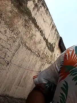 chunkyguy98 Show in webcam