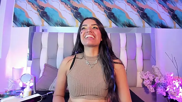 IsaDiiaz Live XXX-chat