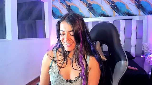 IsaDiiaz's Live XXX Chat
