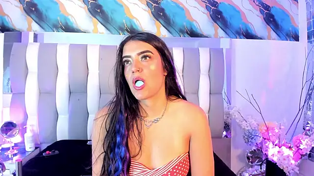 IsaDiiaz Chat XXX in diretta