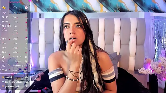 IsaDiiaz Chat XXX in diretta