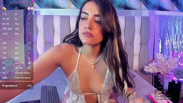 IsaDiiaz's Live XXX Chat