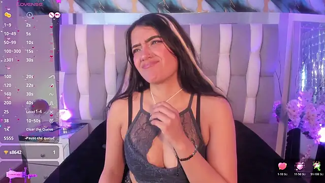 IsaDiiaz Chat XXX in diretta