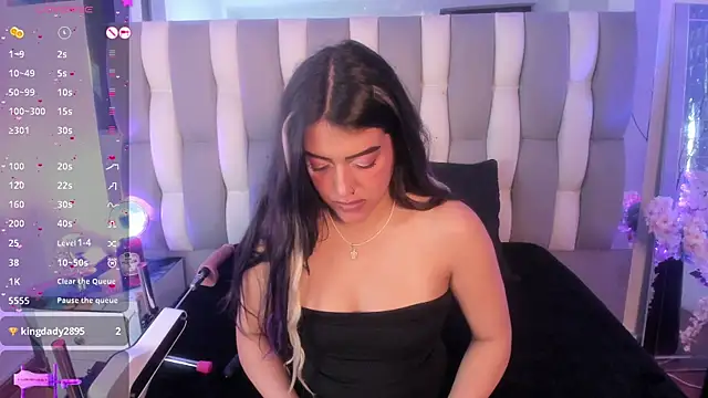 IsaDiiaz Chat XXX live