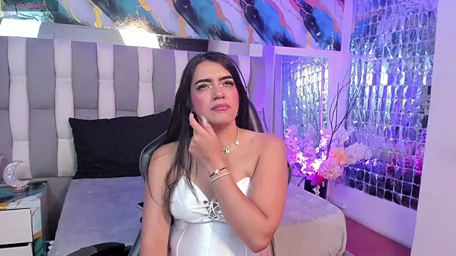 Chat XXX en directo de IsaDiiaz